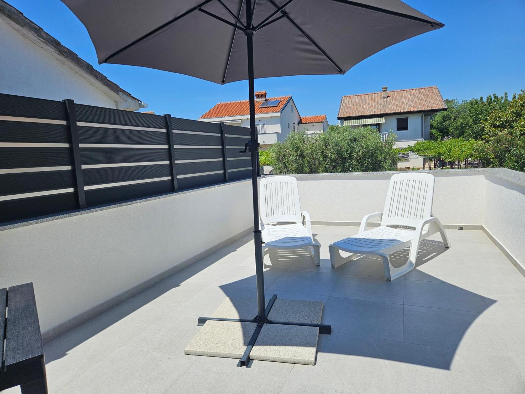 Apartmani Pavlovic Кърк Екстериор снимка